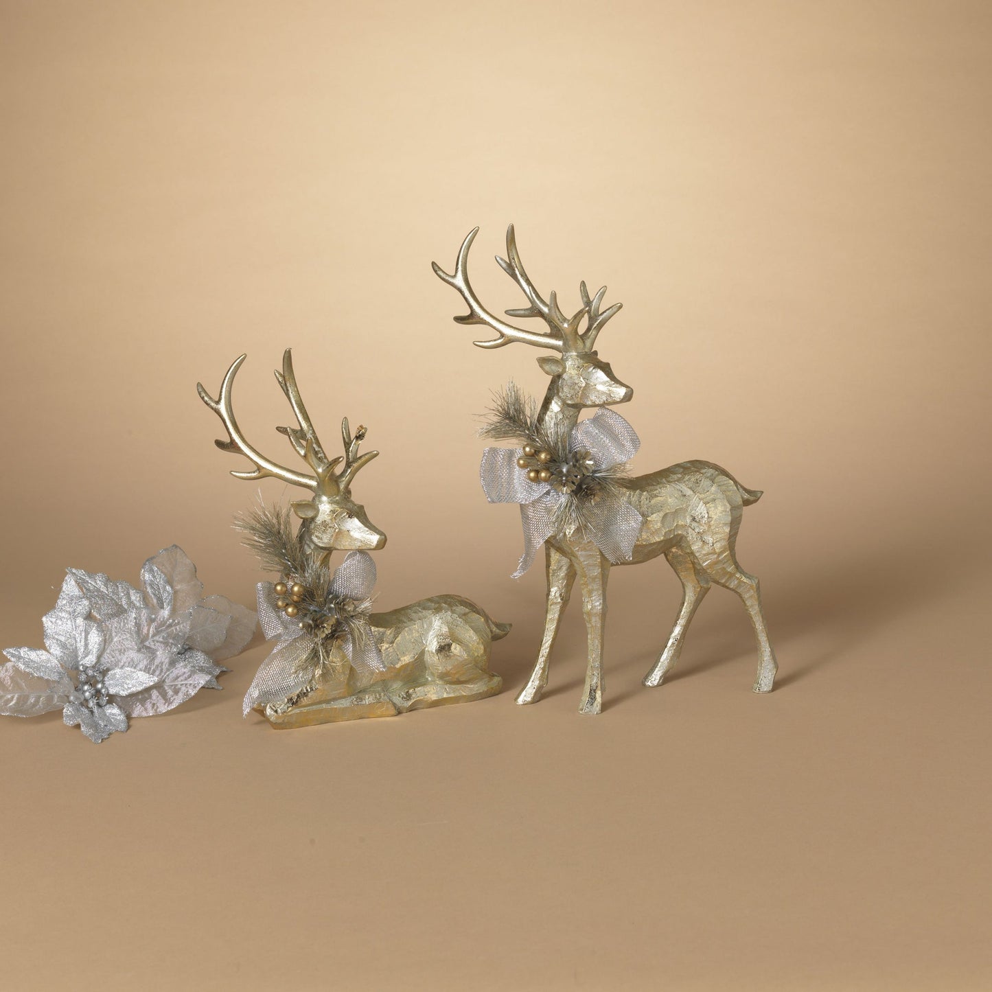 Gerson 2692430 Resin Holiday Deer - 2 Assorted
