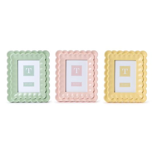 Two's Company 55096-20 Scalloped Frame - 5x7