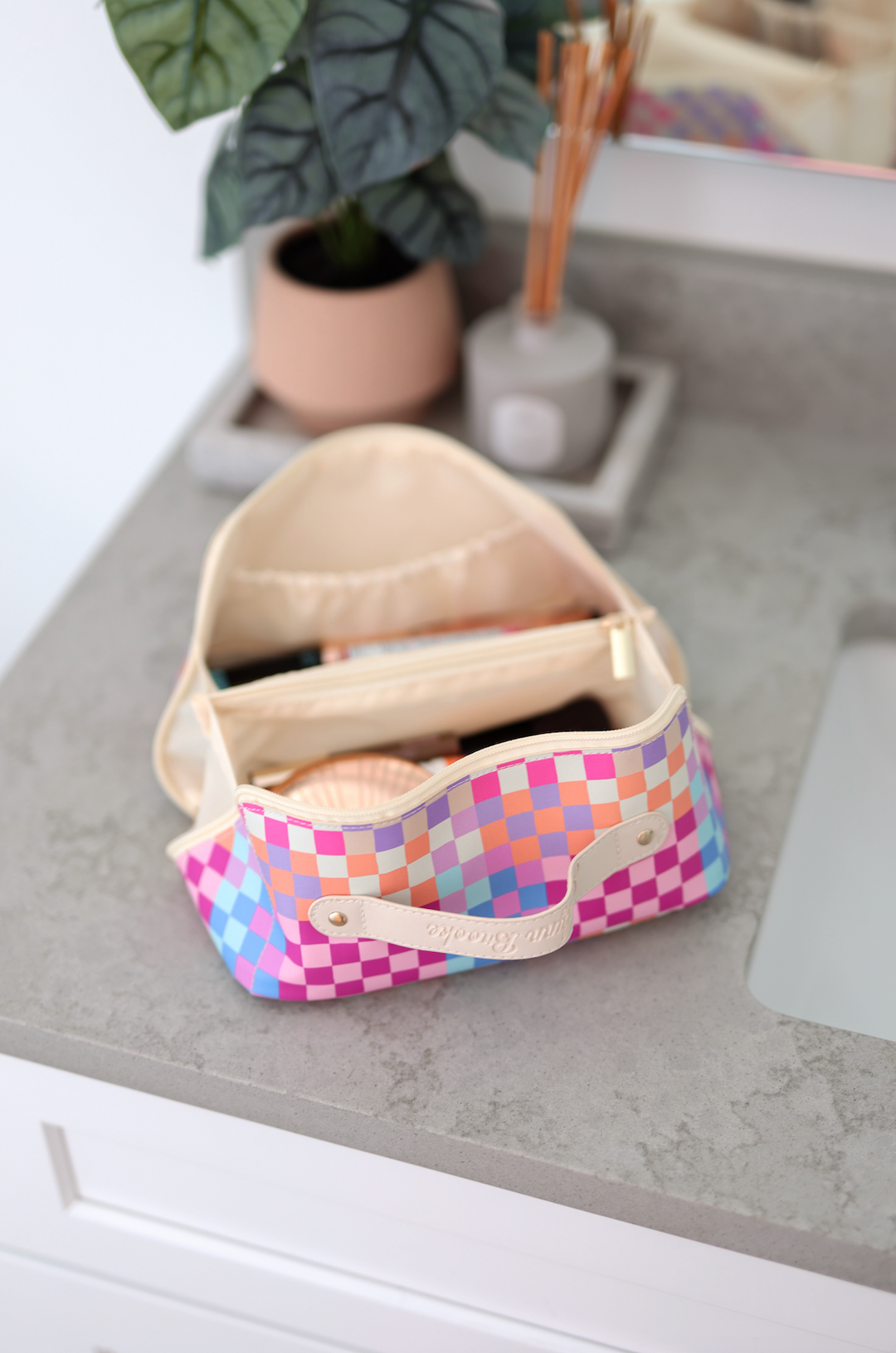 Jadelynn Brooke Hold All Make Up Bag - Happy Checkered