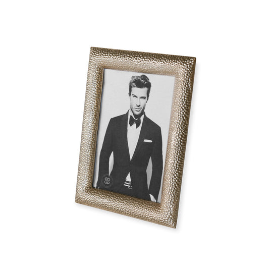 Beatriz Ball 7796 Sierra Modern Georgina 4 x 6 Gold Frame